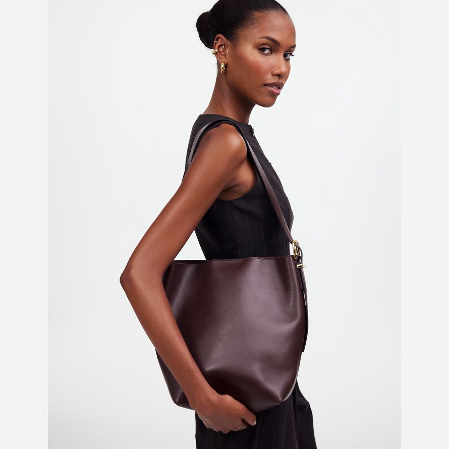 chocolate womens madewell the essential medium tote bucket bag