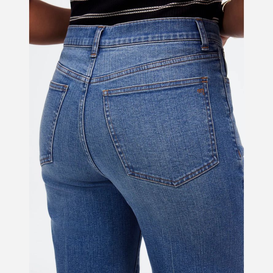 womens madewell curvy flared wide-leg crop jeans blue