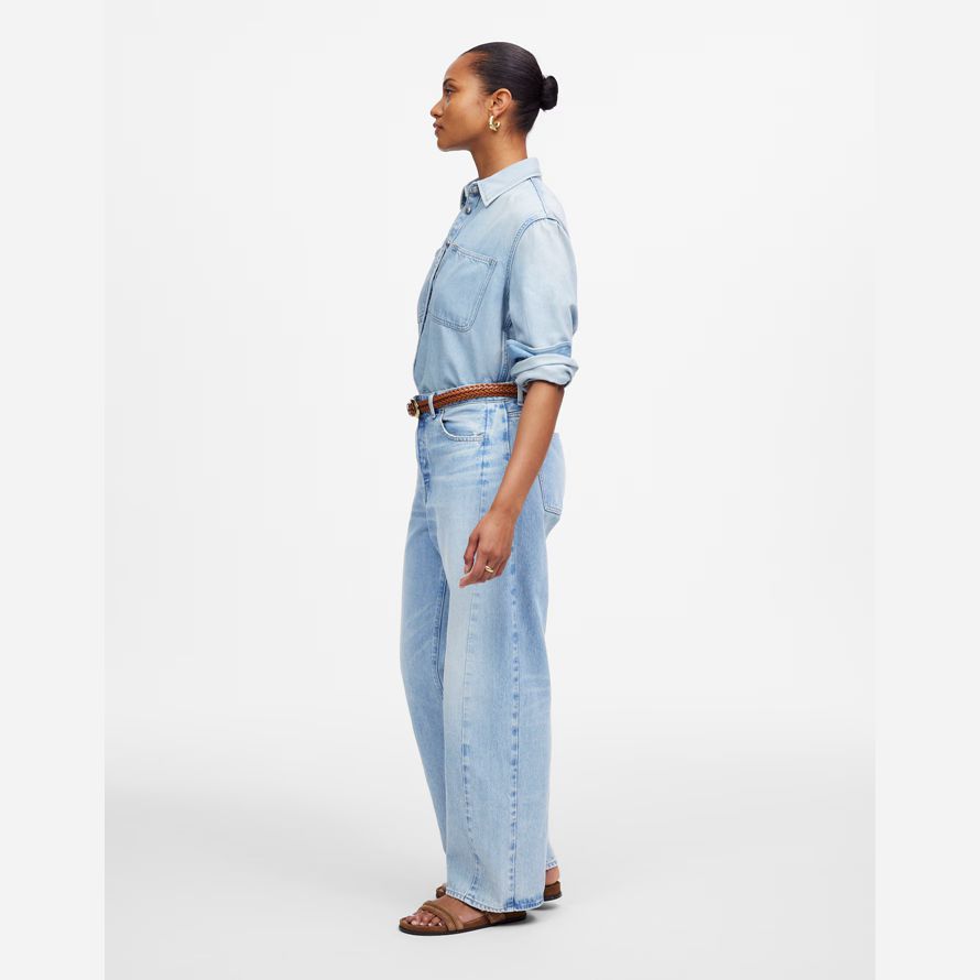 womens madewell the curvy pieced barrel-leg jeans light blue