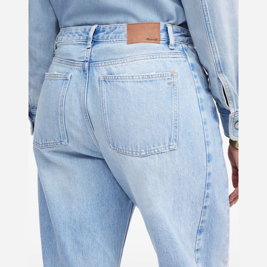 womens madewell the curvy pieced barrel-leg jeans light blue