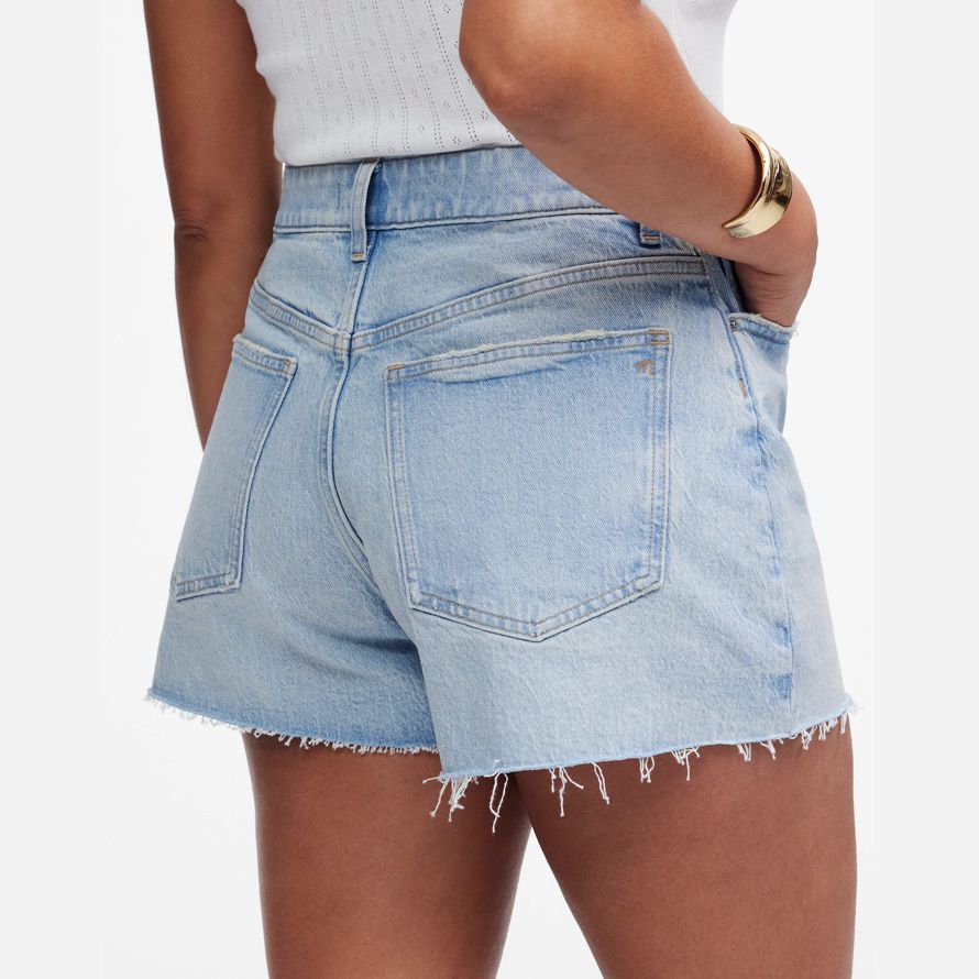 womens madewell the curvy perfect vintage shorts light blue