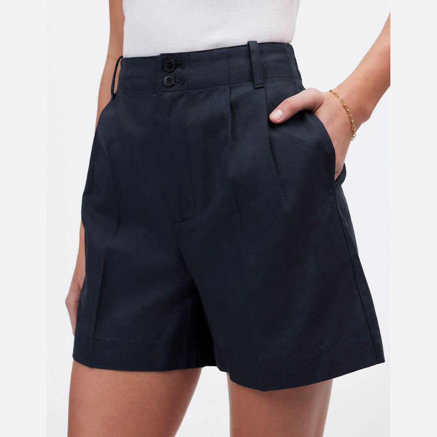 womens madewell the drapey twill pleated shorts navy