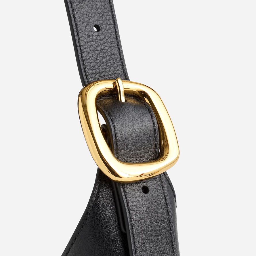 womens madewell the sculptural-buckle shoulder bag black
